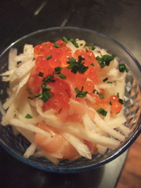 daikon with salmon & salmon roe